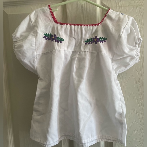 Girls Mexican Embroidered Blouse - Picture 3 of 5